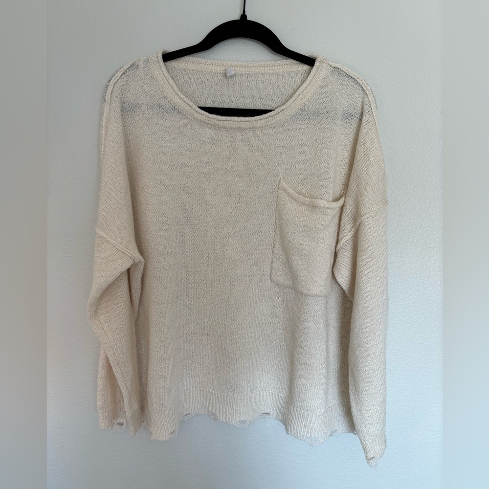 Wishlist oversized cream/white sweater. Size S/M